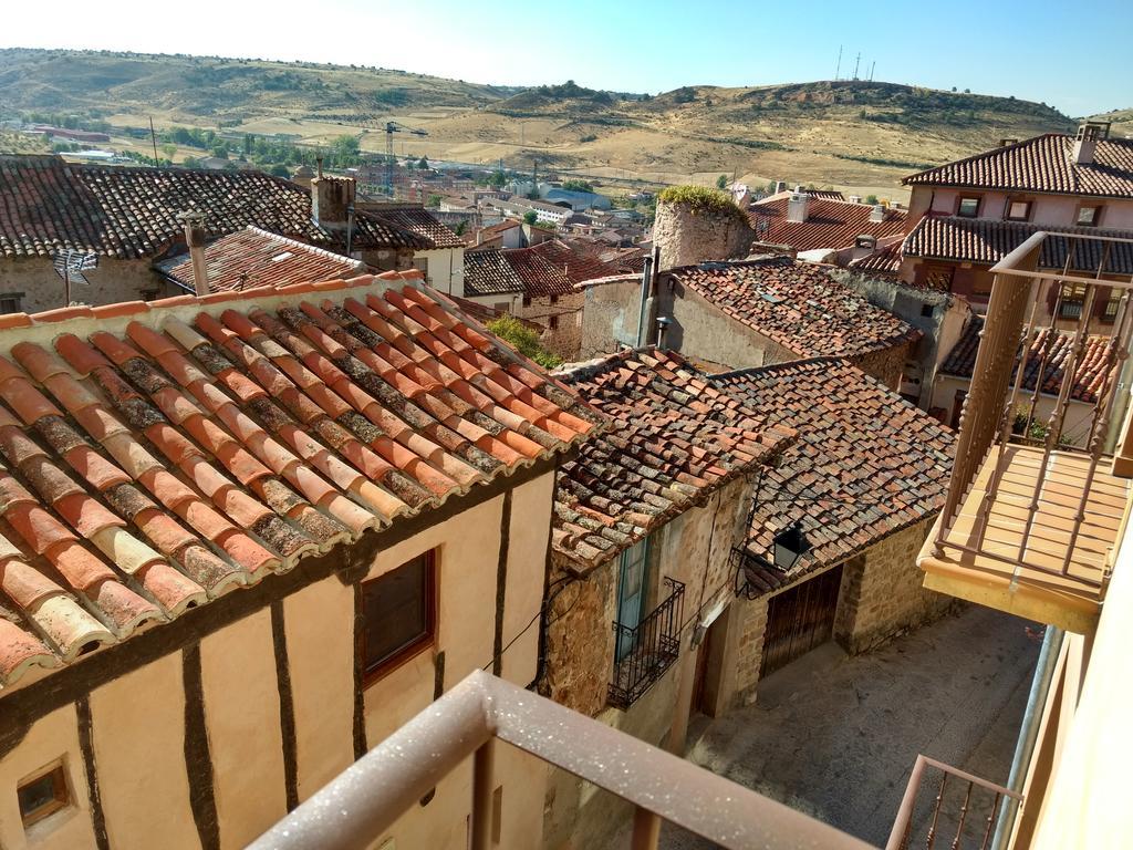 Casa Del Castillo Bed & Breakfast Siguenza Exterior photo